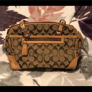 Signature coach classic monogram design